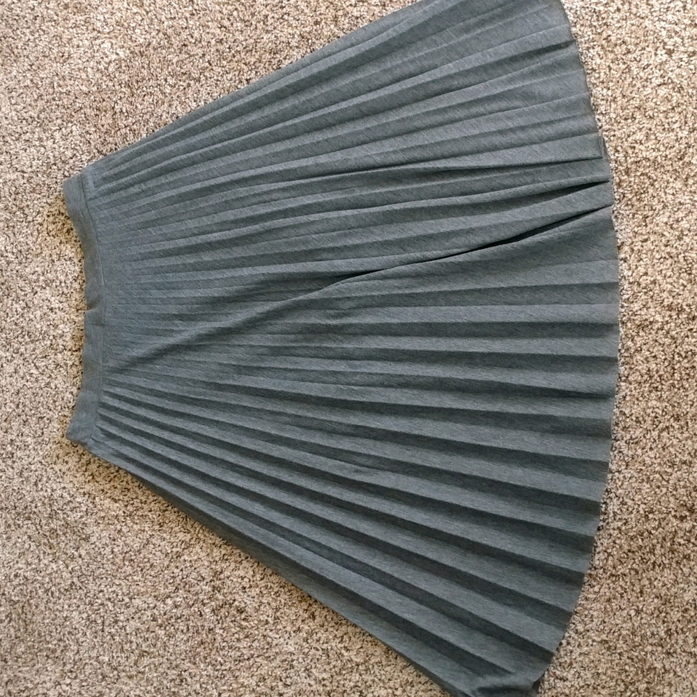 Stradivarius Pleated Midi Skirt